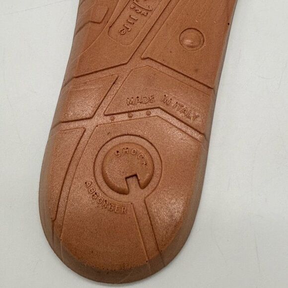 Del Toro Suede Chukka - Picture 10 of 11